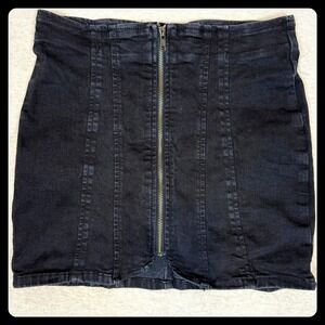 We The‎ Free Y2K Edgy Festival Grunge Inspired Zip Front Black Denim Mini Skirt